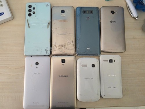 Cellulari smartphone usati - e,