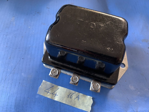 Regolatore tensione gn2 - gn2, 12v