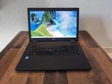 Acer Aspire ES1-711 -