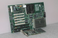 Scheda madre AT Pentium Pro 200 Mhz Tyan S1662-PCB-03 Titan Pro - 196 MB di RAM So.8