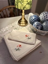 12 Antique Linen Flower