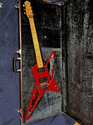 Chitarra elettrica firmata - , esp