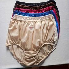 6 pezzi più mutandine intimo