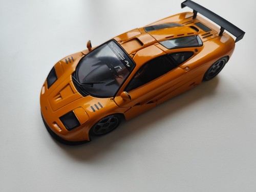 Mclaren orange 18 ut - 1:18,