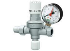 FAR GRUPPO DI RIEMPIMENTO AUTOMATICO CROMATO CON/SENZA MANOMETRO ART.2105-2106