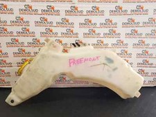 VASCHETTA SERBATOIO LIQUIDO TERGICRISTALLI FIAT FREEMONT (K68041379AA) USATA