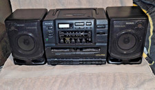 VINTAGE 1994 SONY BOOMBOX