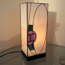 Lampada da tavolo stile