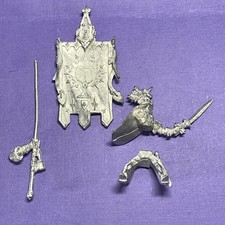 Bretonnian Battle Standard Bearer GRAIL KNIGHT BANNER OOP Warhammer