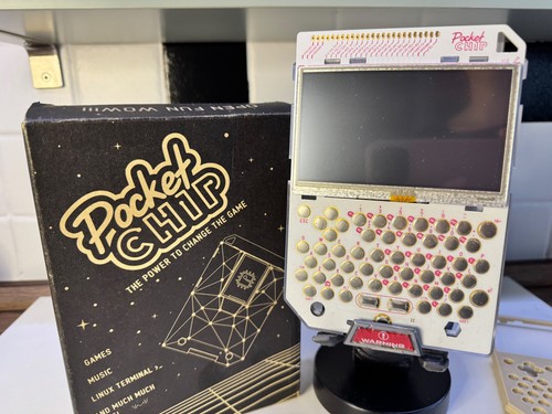 Pocket linux - c.h.i.p.,