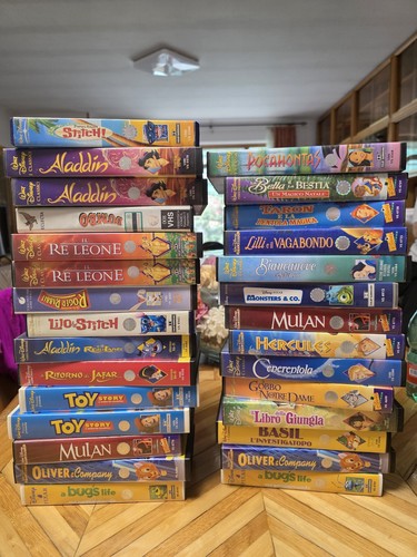 Vhs walt disney - walt,