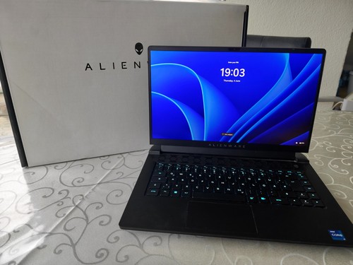 Alienware m15 computer - m15,