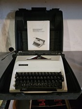 Macchina da scrivere Modello