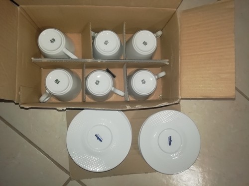 Lavazza tazze 6 piattini - 6,