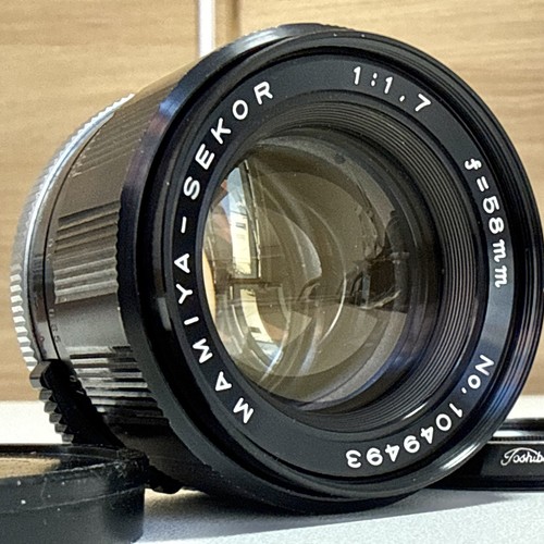 Mamiya sekor 58mm m42 - f1.7,