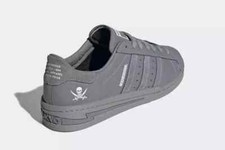 Quartiere Ã Adidas