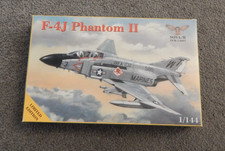 SOVA M 1/144 F-4J PHANTOM II