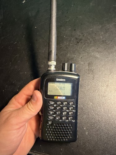 Scanner uniden nascar bc72xlt - uniden,