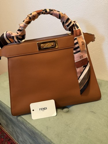 Fendi peekaboo iseeu - peekaboo,