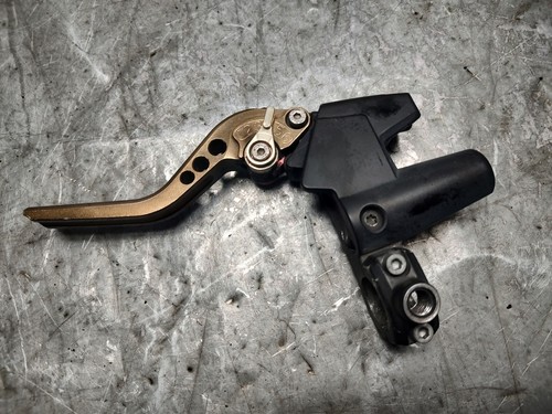 Clutch perch lever damaged - clutch,