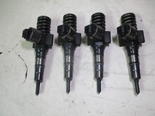 0414720404 BOSCH KIT 4 INIETTORI MOTORE AUDI A4 B7 2.0 TDI 16V 140 CV 2005 BLB