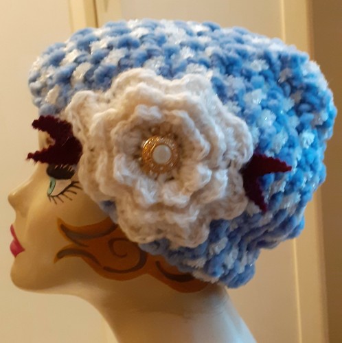 Cappello donna inverno fiori