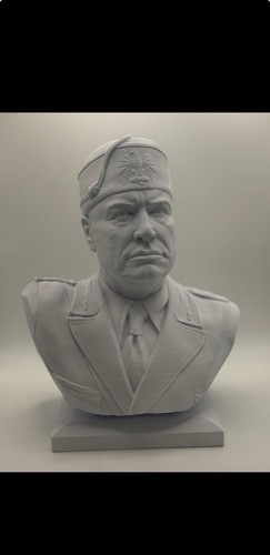 Busto benito mussolini - 3d,