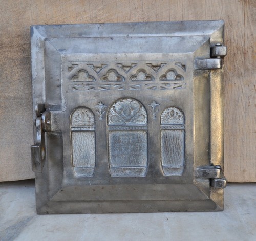 Antica porta forno - , a
