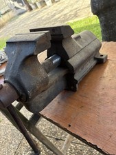 Morsa Da Banco Ursus In Acciaio