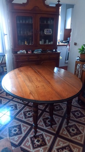 Tavolo elegante ovale - , a