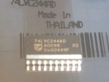 1Pezzo 74LVC244AD DRIVER BUF/LINE OCTALE CON I/O 5V 3ST.