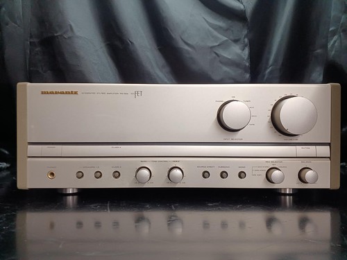 Amplificatore stereo integrato