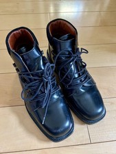 Stivali stringati Gucci in