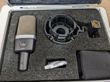 AKG C214 Microfono a