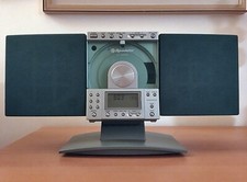 Radio FM con lettore CD verticale