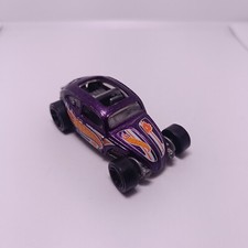 [G323] Hot Wheels Custom Volkswagen Beetle 2006 - Viola Glitterato