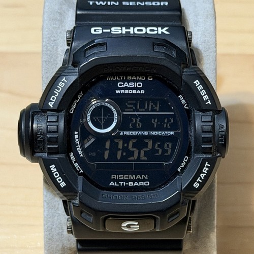 Orologio digitale atomico