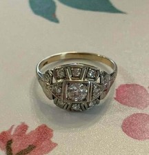 Anello speciale donna antica