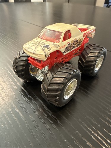 Hot wheels monster - hot,