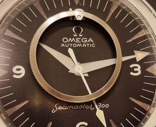 Vintage bezel omega seamaster - vintage,