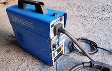 #P Saldatrice a filo AWELCO