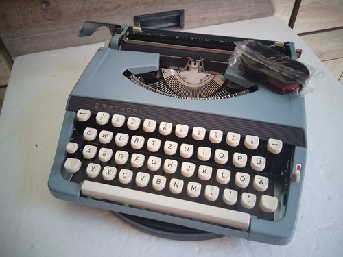 Macchina scrivere brother - scrivere,