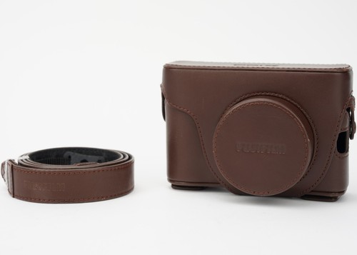 Custodia pelle fujifilm - in,