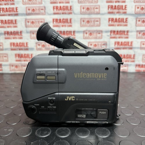Videocamera vhs compatta jvc - vhs,