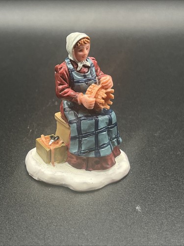 Lemax christmas village figure - lemax,