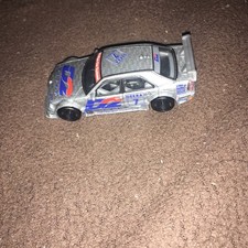 Hot wheels premium - hot,