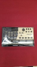 KORG Volca Drum Percussion Synthesizer usato con graffi