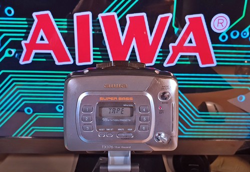 Aiwa portable radio cassette - aiwa,