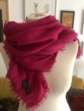 LOUIS VUITTON XXL FOULARD