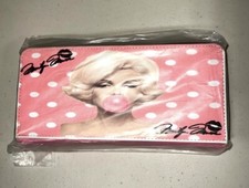 portafoglio e portachiavi